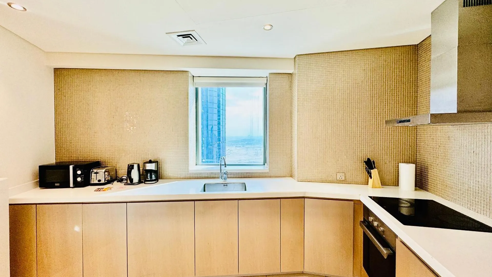 Luxe 3Br , Paramount By Damac, Excellent Pool Dubai 0*,