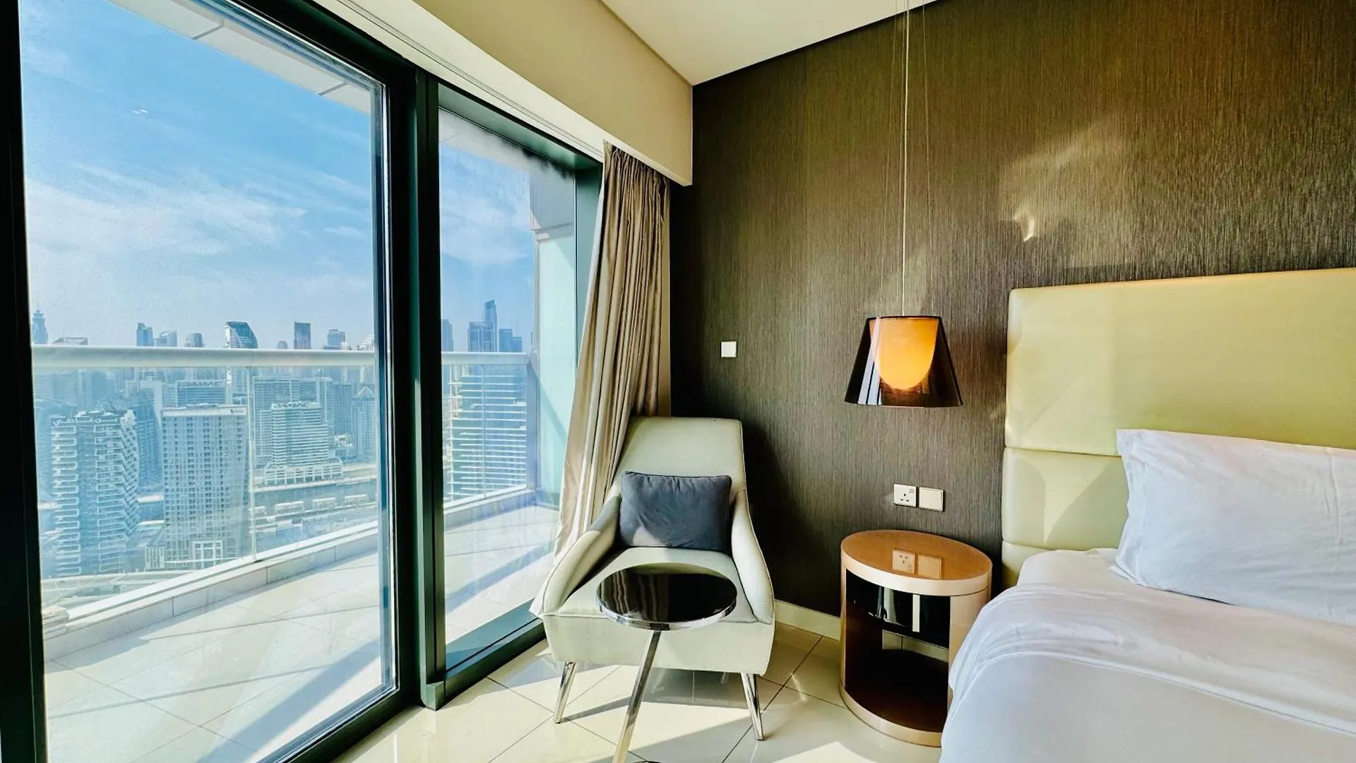 Luxe 3Br , Paramount By Damac, Excellent Pool Dubai Apartment