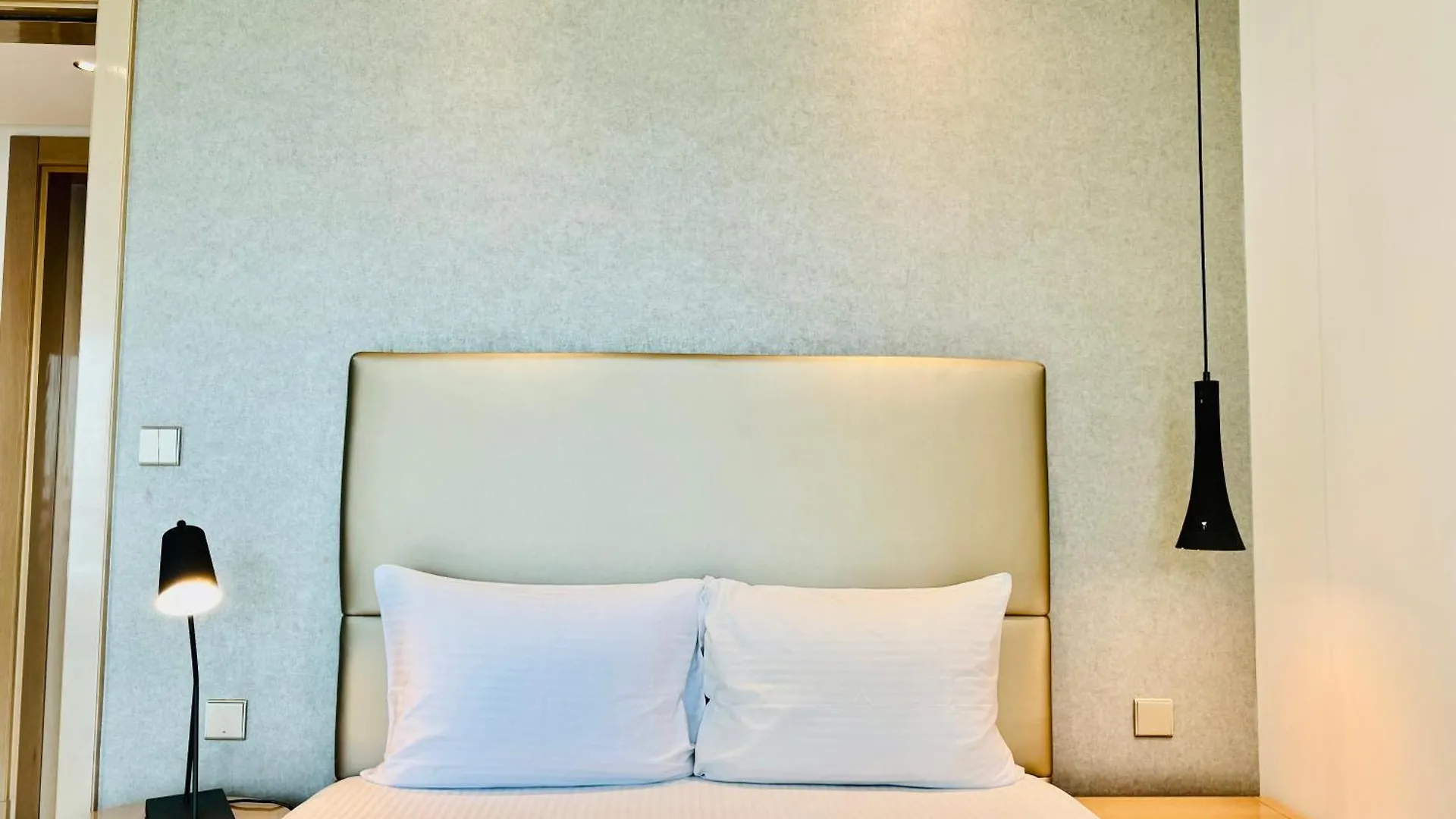 Apartment Luxe 3Br , Paramount By Damac, Excellent Pool Dubai United Arab Emirates