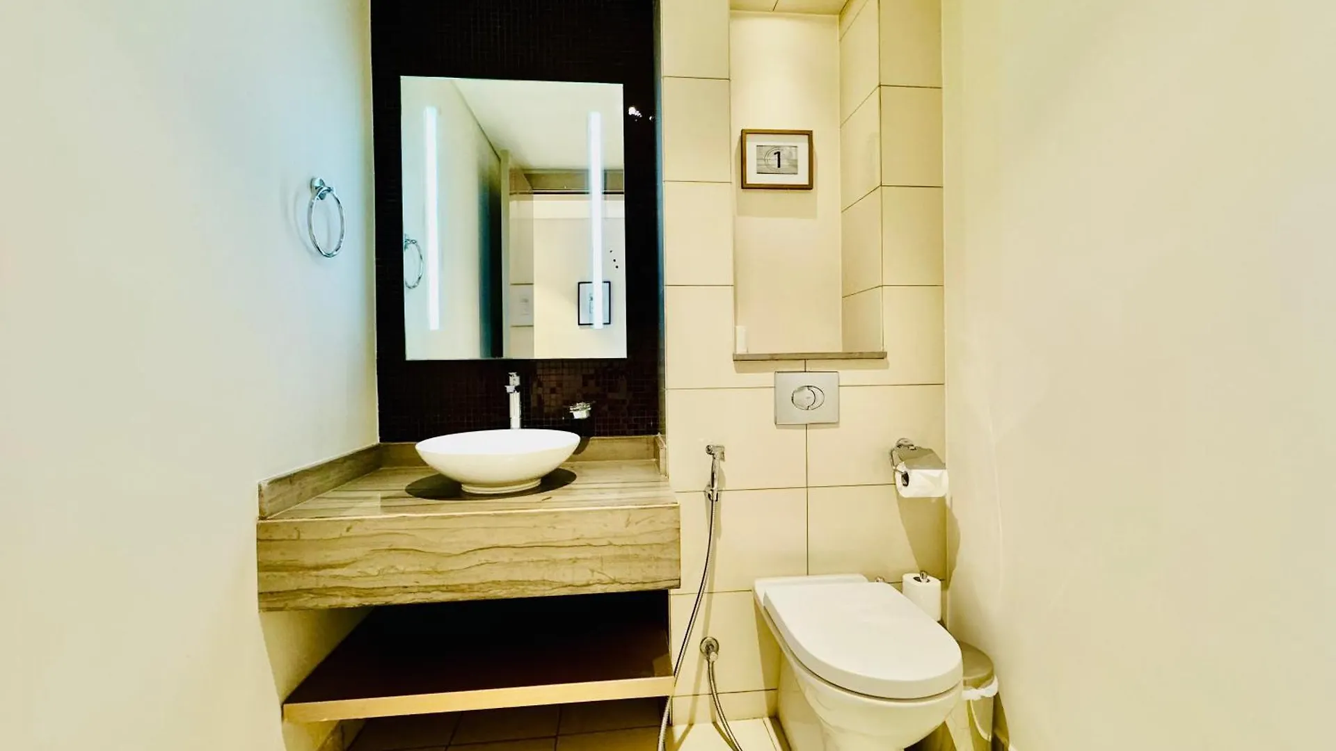 Apartment Luxe 3Br , Paramount By Damac, Excellent Pool Dubai